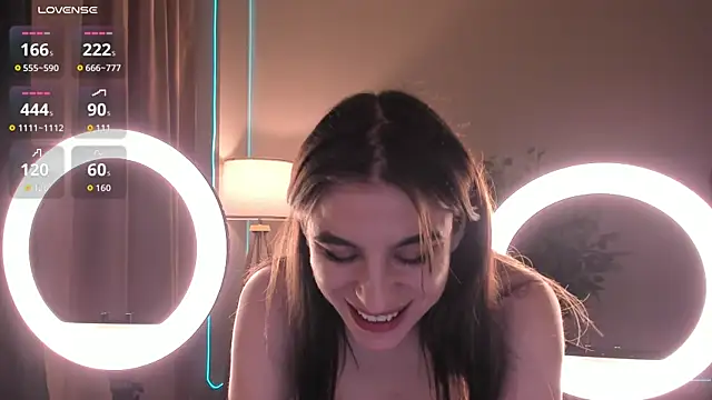 lasly moon online show from April 7, 2026, 12:44 am