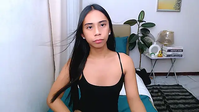 scarlet smith7 online show from June 6, 2026, 1:21 am