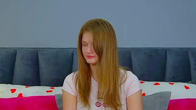 Snapshot of JaneRosen chatting on July 4, 2026, 6:19 am JaneRosen online show from July 4, 2026, 6:19 am