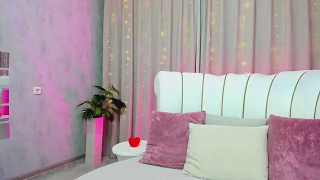  Sunpuddle online show from March 20, 2026, 1:32 am