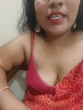 Snapshot of Aunty_Boy_143 chatting on July 28, 2026, 6:20 pm Aunty Boy 143 online show from July 28, 2026, 6:20 pm