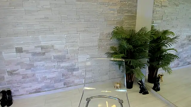 AngelInSinn online show from October 7, 2025, 7:44 pm