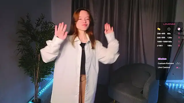 TiannaBorlace online show from March 8, 2026, 1:14 am