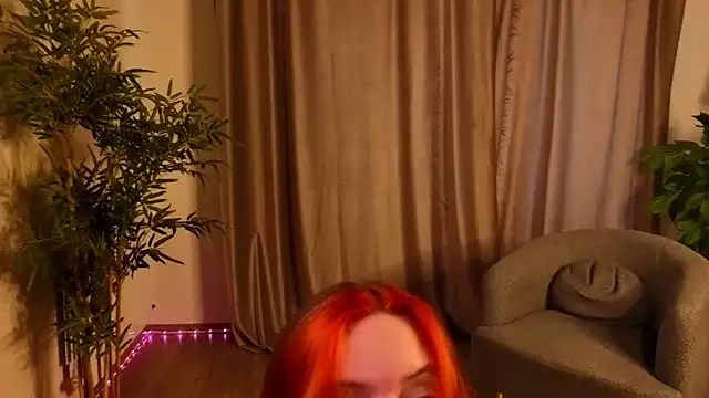 TiannaBorlace online show from April 2, 2026, 1:03 am