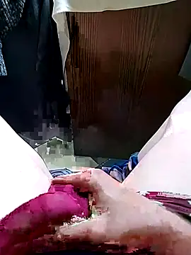 Snapshot of Kanos20@xh chatting on October 15, 2025, 8:25 am Kanos20xh online show from October 15, 2025, 8:25 am