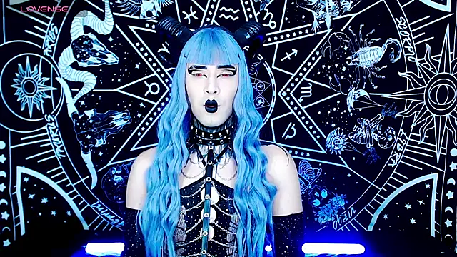 naomi satan online show from October 9, 2025, 2:37 pm