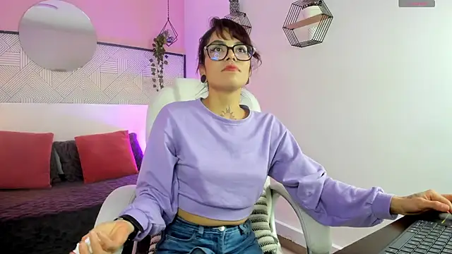 Esmeralda CO online show from October 28, 2025, 12:19 pm