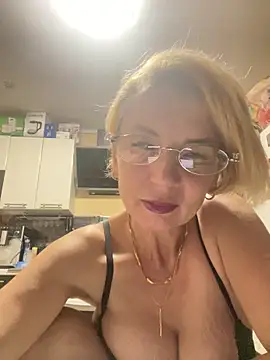 natasha251 online show from November 1, 2025, 8:33 pm