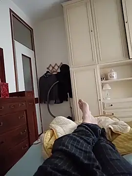 Empi19cm online show from April 12, 2026, 4:23 pm