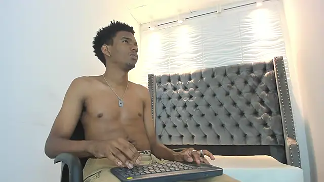 nero reyd online show from October 23, 2025, 8:07 pm