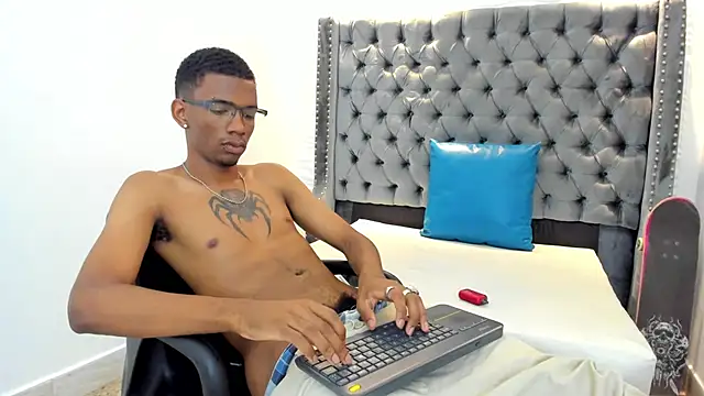 nero reyd online show from December 16, 2025, 7:41 pm