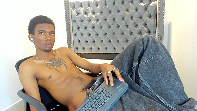 nero reyd online show from February 23, 2026, 7:33 pm