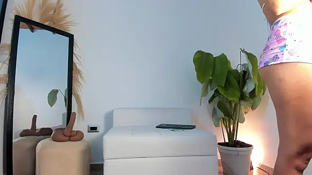 Noami Rose online show from September 8, 2025, 11:26 pm