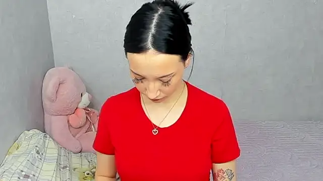 Snapshot of EileenMoores chatting on March 11, 2026, 4:02 pm EileenMoores online show from March 11, 2026, 4:02 pm