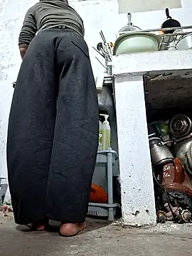 irina hana online show from February 3, 2026, 2:53 am