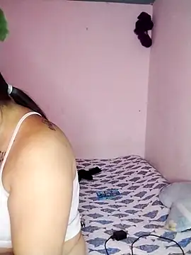 yelezia online show from October 17, 2025, 4:09 pm