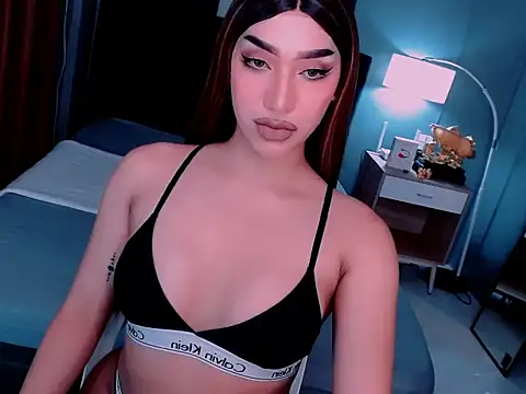 Snapshot of MystiqueQueen chatting on March 28, 2026, 8:47 am MystiqueQueen online show from March 28, 2026, 8:47 am