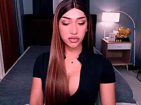 Snapshot of MystiqueQueen chatting on April 3, 2026, 10:13 am MystiqueQueen online show from April 3, 2026, 10:13 am