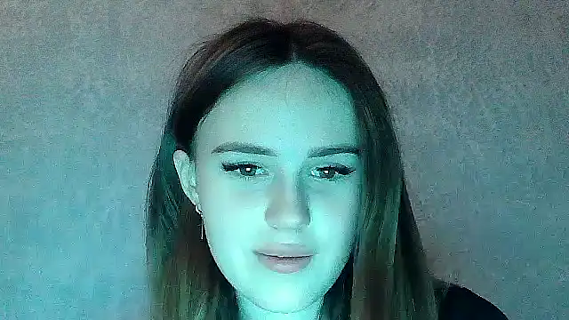 SweetLoraa online show from December 20, 2025, 1:40 pm