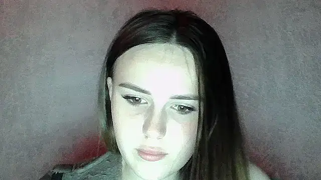 SweetLoraa online show from April 29, 2026, 1:21 am