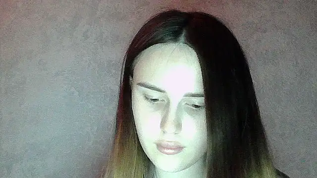 SweetLoraa online show from June 10, 2026, 6:07 pm