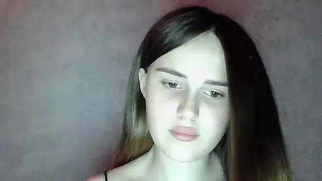 Snapshot of SweetLoraa chatting on July 10, 2026, 2:38 am SweetLoraa online show from July 10, 2026, 2:38 am