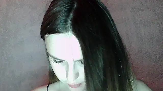 Snapshot of SweetLoraa chatting on July 14, 2026, 2:05 am SweetLoraa online show from July 14, 2026, 2:05 am