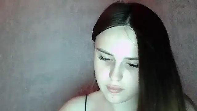 Snapshot of SweetLoraa chatting on July 18, 2026, 11:30 pm SweetLoraa online show from July 18, 2026, 11:30 pm