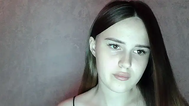 Snapshot of SweetLoraa chatting on July 24, 2026, 4:38 pm SweetLoraa online show from July 24, 2026, 4:38 pm