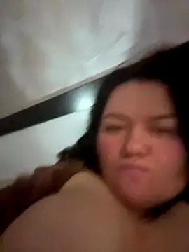 SunnyLeila2101 online show from December 14, 2025, 9:52 pm