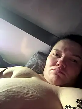 SunnyLeila2101 online show from January 14, 2026, 9:52 pm