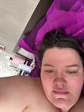 SunnyLeila2101 online show from April 3, 2026, 6:33 am