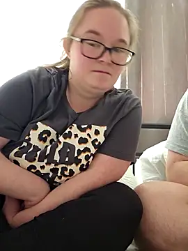 itsCuteTits online show from November 13, 2025, 11:53 am