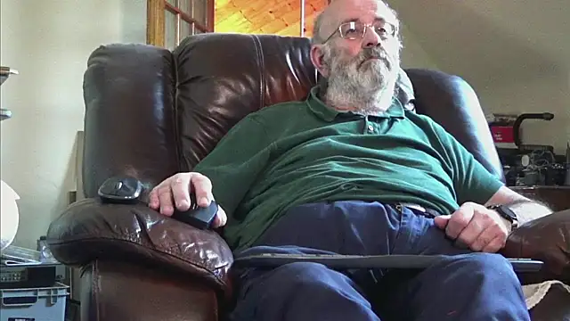 janzer13 online show from November 23, 2025, 3:01 pm