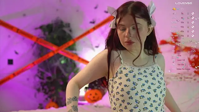 ambershoney online show from October 24, 2025, 7:43 pm