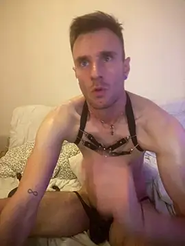 sexbooy27 online show from June 7, 2026, 6:44 pm