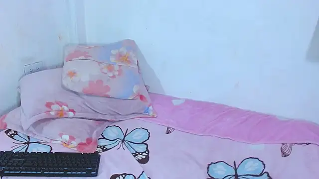 Gabi Jhons 23 online show from April 15, 2026, 12:56 pm