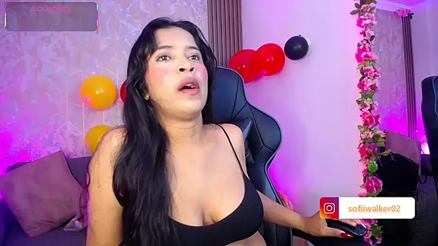 SophiaWalker 1 online show from September 26, 2025, 12:42 pm