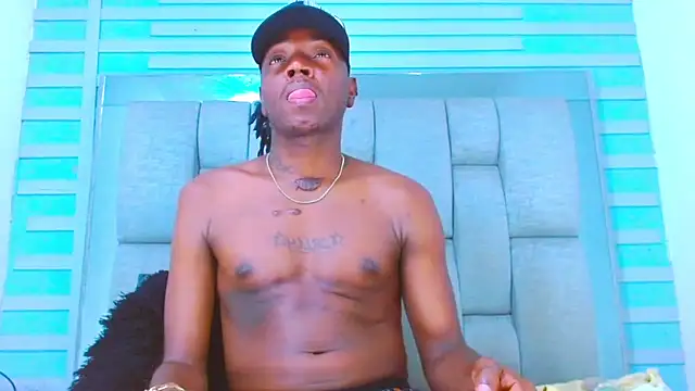 Snapshot of Black_Fire10 chatting on September 28, 2025, 8:14 pm Black Fire10 online show from September 28, 2025, 8:14 pm