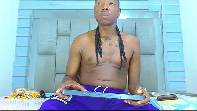 Snapshot of Black_Fire10 chatting on November 29, 2025, 8:23 pm Black Fire10 online show from November 29, 2025, 8:23 pm