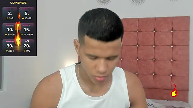 KingStark  online show from February 15, 2026, 3:36 am