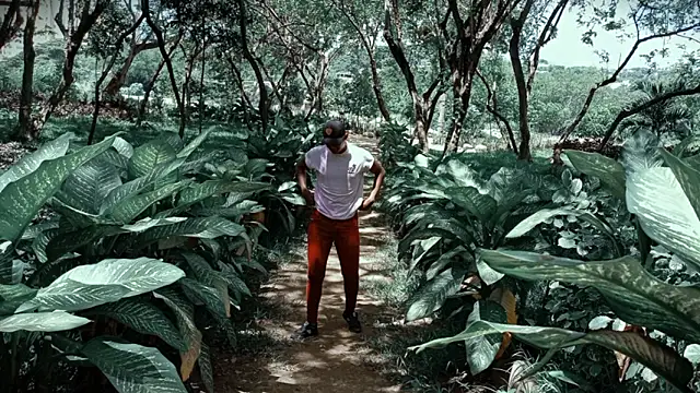 Black penis25 online show from November 15, 2025, 1:25 am