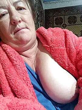 NikaLove49011 online show from November 13, 2025, 5:28 am