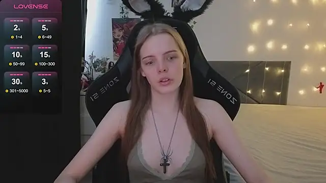 Luna Navy online show from January 17, 2026, 7:35 am