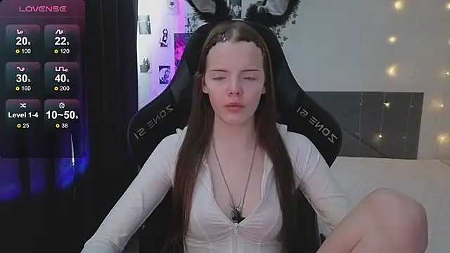 Luna Navy online show from February 20, 2026, 6:59 am