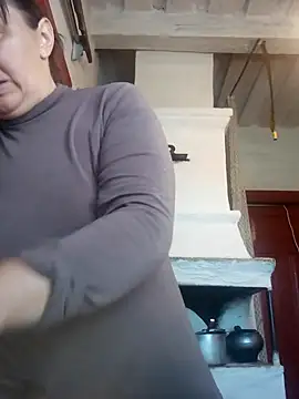 Romashka33011 online show from September 25, 2025, 8:29 am