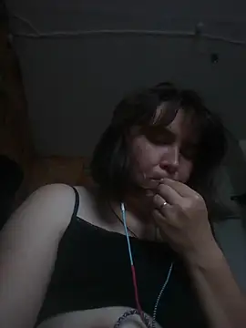 Romashka33011 online show from November 9, 2025, 10:46 am