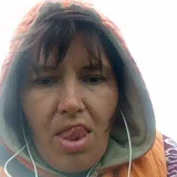 Romashka33011 online show from May 27, 2026, 5:48 am