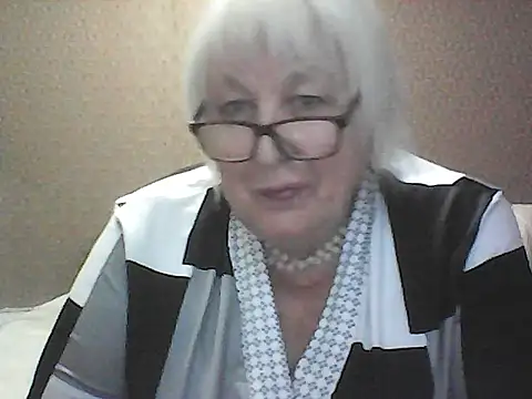 Snapshot of Alexia64231 chatting on September 23, 2025, 3:48 pm Alexia64231 online show from September 23, 2025, 3:48 pm