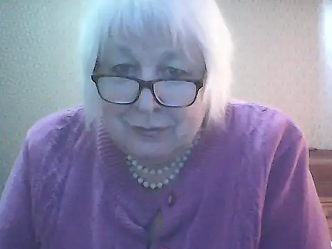 Snapshot of Alexia64231 chatting on September 28, 2025, 6:19 am Alexia64231 online show from September 28, 2025, 6:19 am